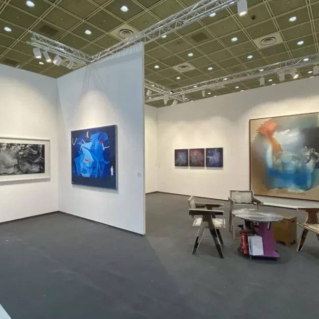 Installation view of Arario Gallery’s booth at Frieze Seoul, 2023. Courtesy of Arario Gallery.