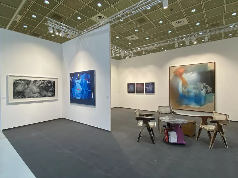 Installation view of Arario Gallery’s booth at Frieze Seoul, 2023. Courtesy of Arario Gallery.